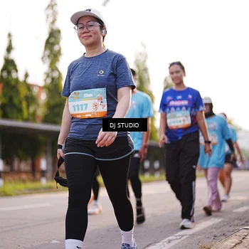 Runner Photo 8380017