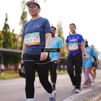 Runner Photo 8380018