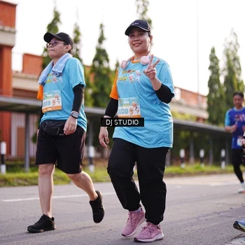 Runner Photo 8380019