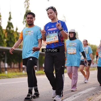 Runner Photo 8380030