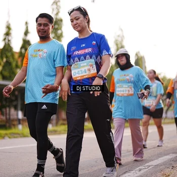 Runner Photo 8380036