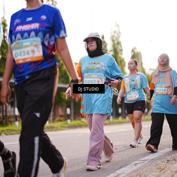 Runner Photo 8380040