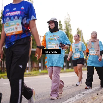 Runner Photo 8380042