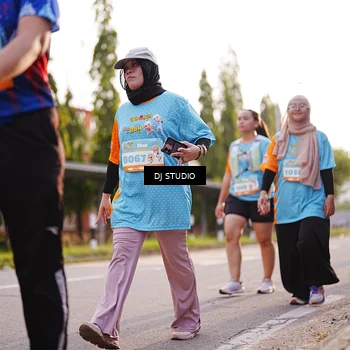 Runner Photo 8380046