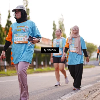 Runner Photo 8380056