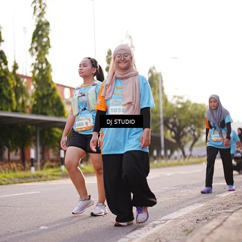 Runner Photo 8380062