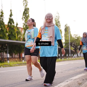 Runner Photo 8380070