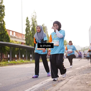 Runner Photo 8380077