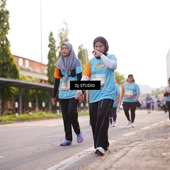 Runner Photo 8380080