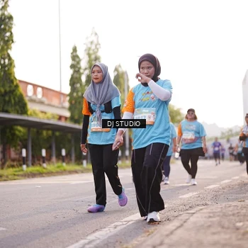 Runner Photo 8380086