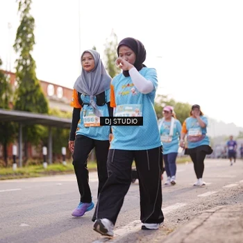 Runner Photo 8380098