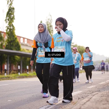 Runner Photo 8380101