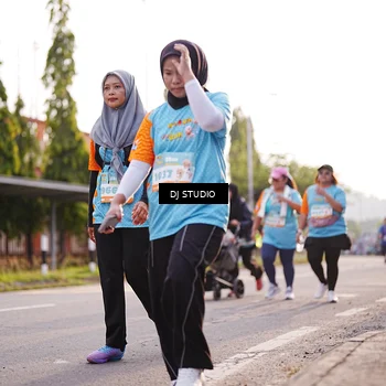 Runner Photo 8380103
