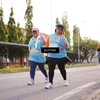 Runner Photo 8380114