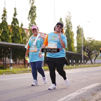 Runner Photo 8380116