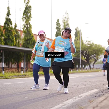 Runner Photo 8380135