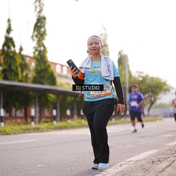 Runner Photo 8380137