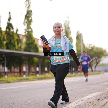 Runner Photo 8380139