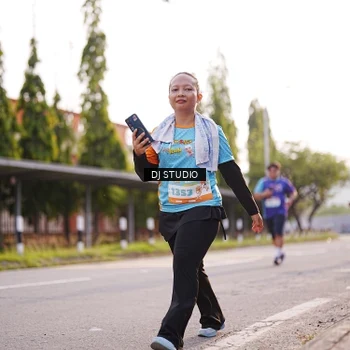 Runner Photo 8380140