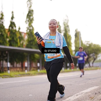 Runner Photo 8380141
