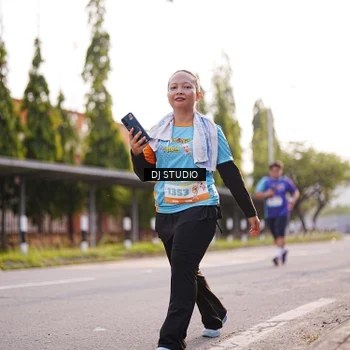 Runner Photo 8380142
