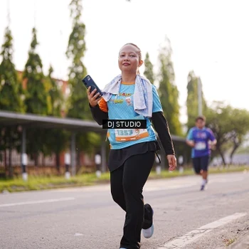 Runner Photo 8380143