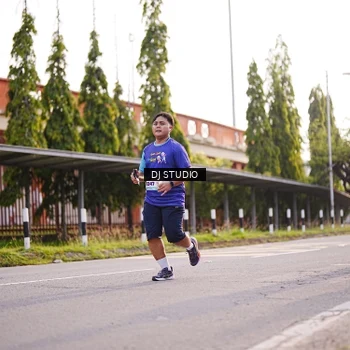 Runner Photo 8380150