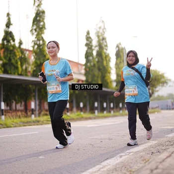 Runner Photo 8380165