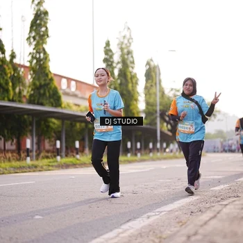Runner Photo 8380171
