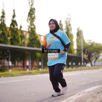 Runner Photo 8380173