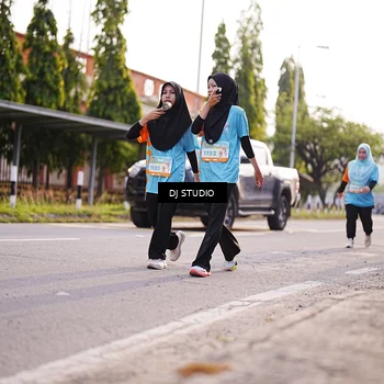 Runner Photo 8380233