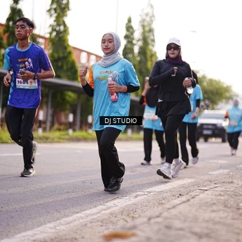 Runner Photo 8380245