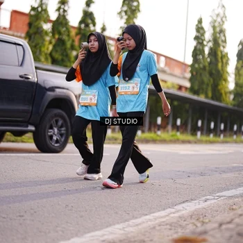 Runner Photo 8380261