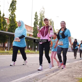 Runner Photo 8380263