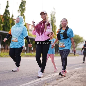 Runner Photo 8380279