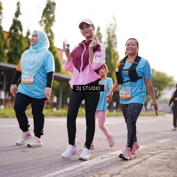Runner Photo 8380282