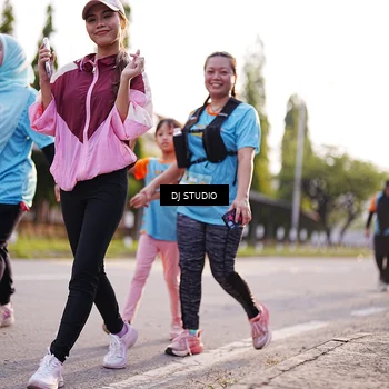 Runner Photo 8380307