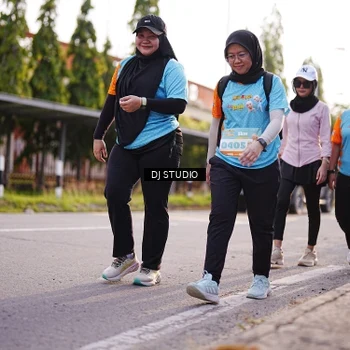 Runner Photo 8380316