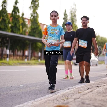 Runner Photo 8380334