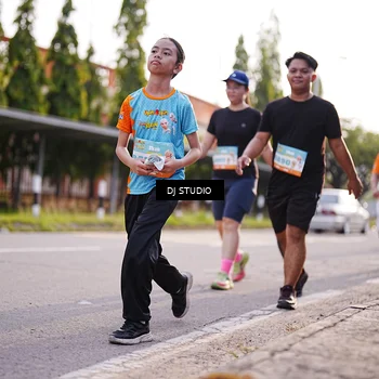 Runner Photo 8380340