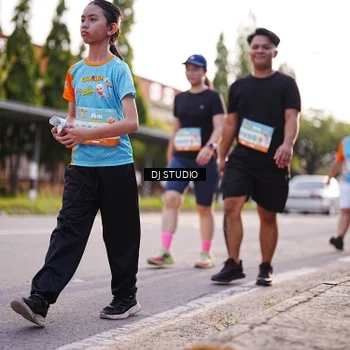 Runner Photo 8380348