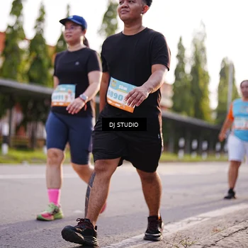 Runner Photo 8380362