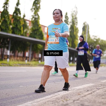 Runner Photo 8380365