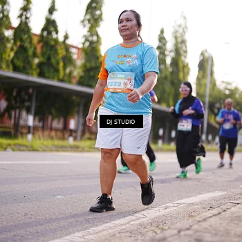 Runner Photo 8380368