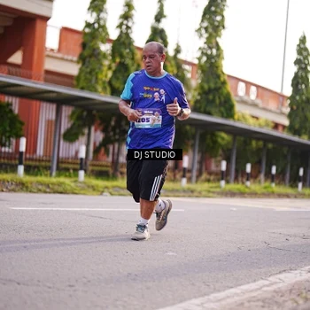 Runner Photo 8380384