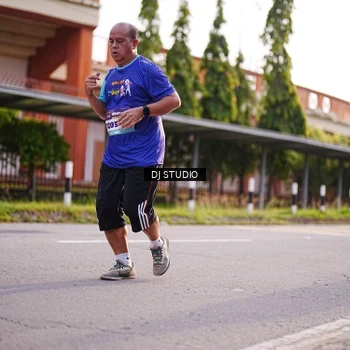 Runner Photo 8380388