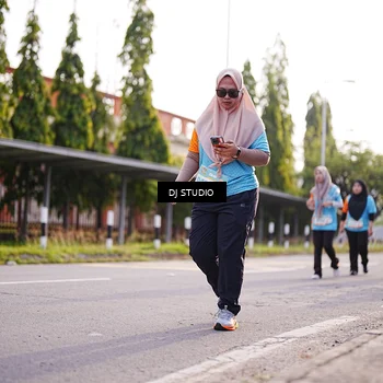 Runner Photo 8380393