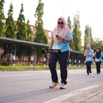 Runner Photo 8380394