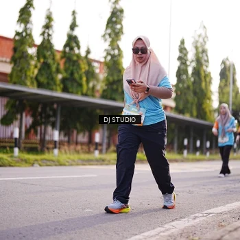 Runner Photo 8380398