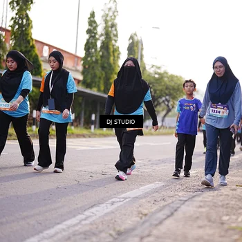 Runner Photo 8380415